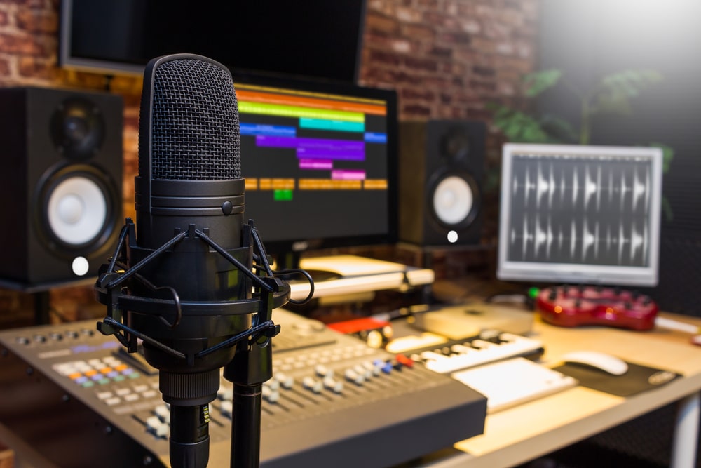 Condenser microphone used in digital sound editing. audio visual equipments in New Orleans